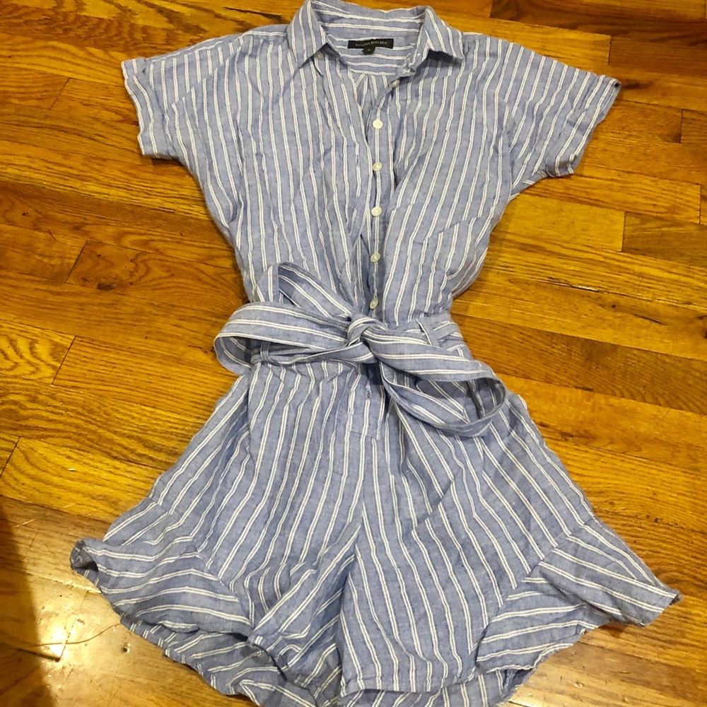 [Banana Republic] linen / cotton romper